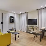 Apartment Sacre Coeur By Studio Prestige